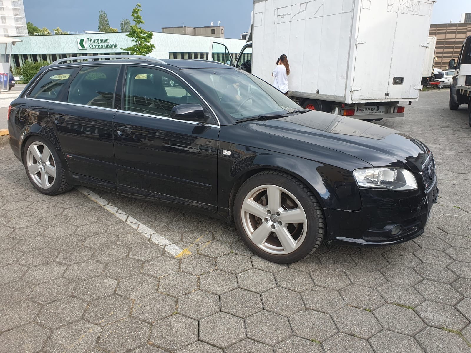 AUDI A4 Avant 3.2 FSI quattro