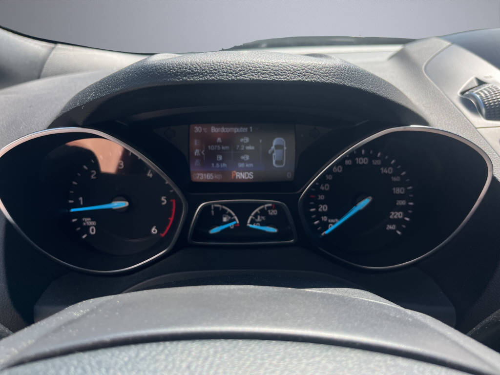 FORD Kuga 2.0 TDCi 150 ST-Line FPS-image-10