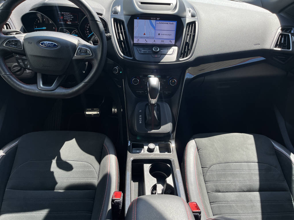 FORD Kuga 2.0 TDCi 150 ST-Line FPS-image-12