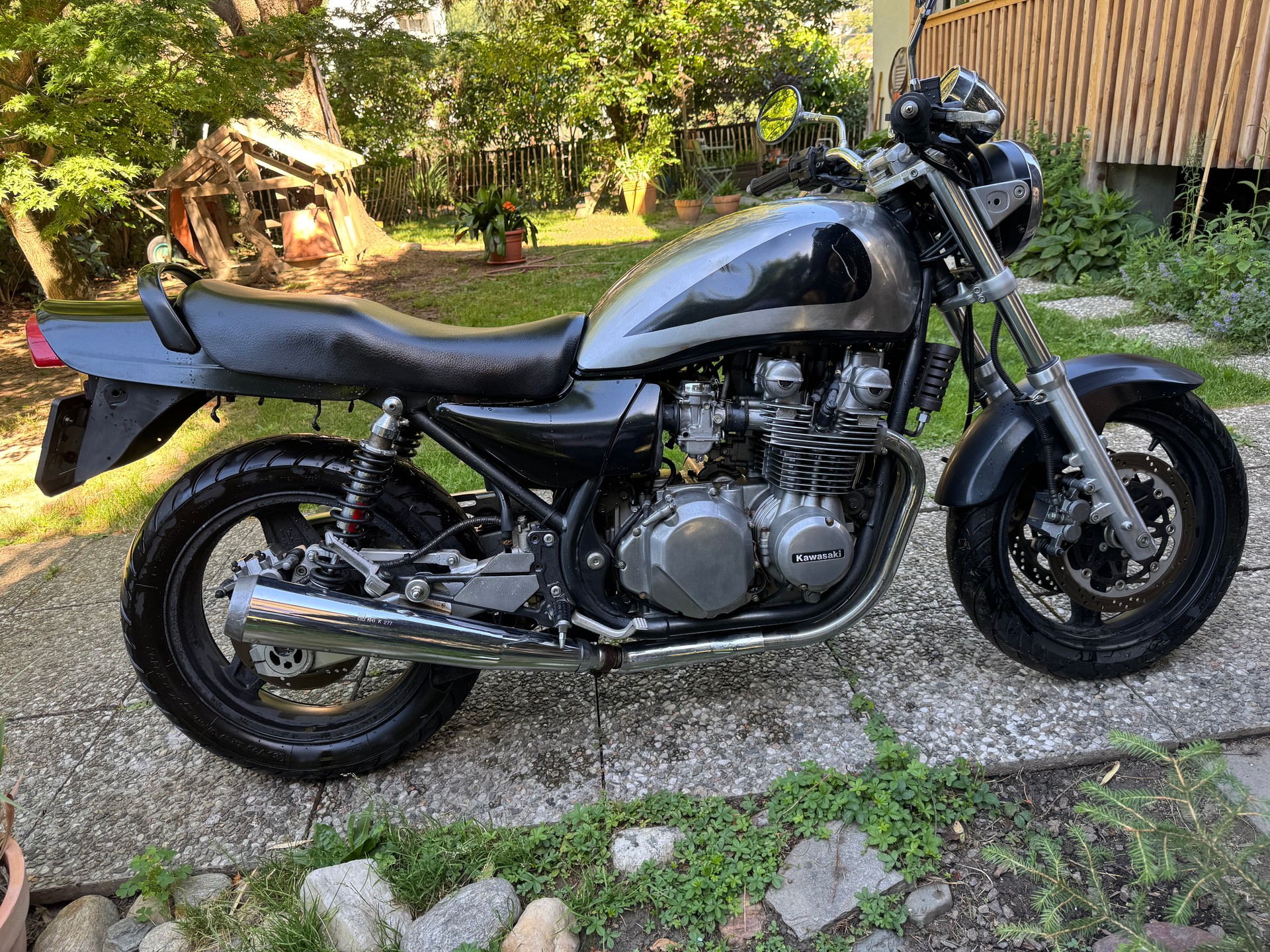 KAWASAKI Zephyr 750-image-2