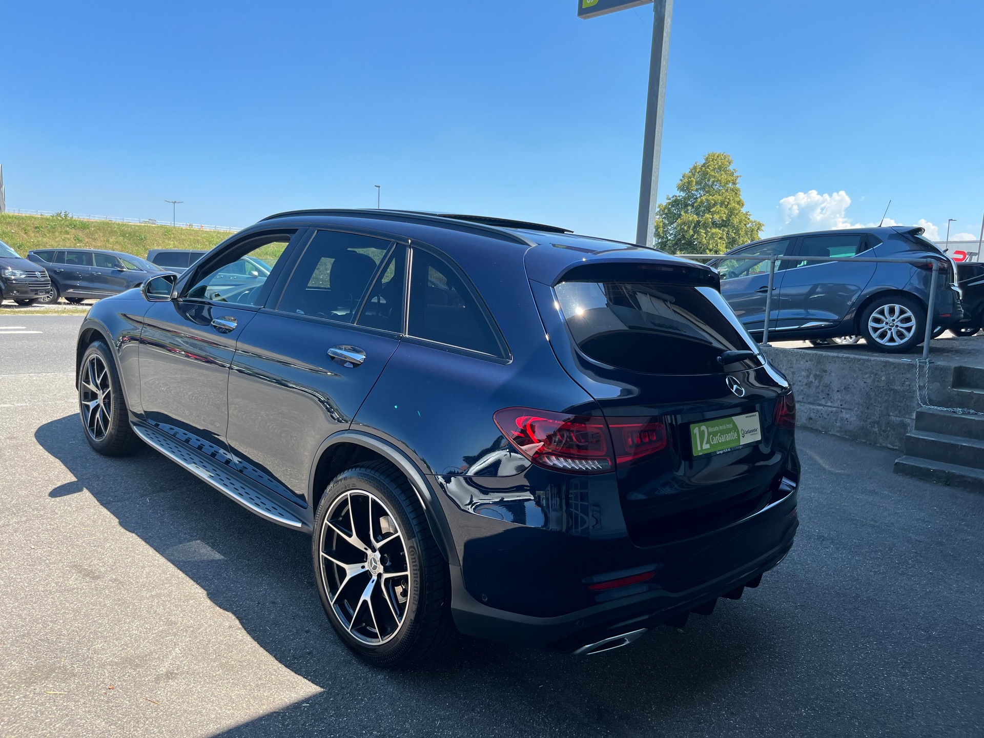 MERCEDES-BENZ GLC 200 AMG Line 4Matic 9G-Tronic+++TOP AUSTATTUNG+++-showroom-element-1
