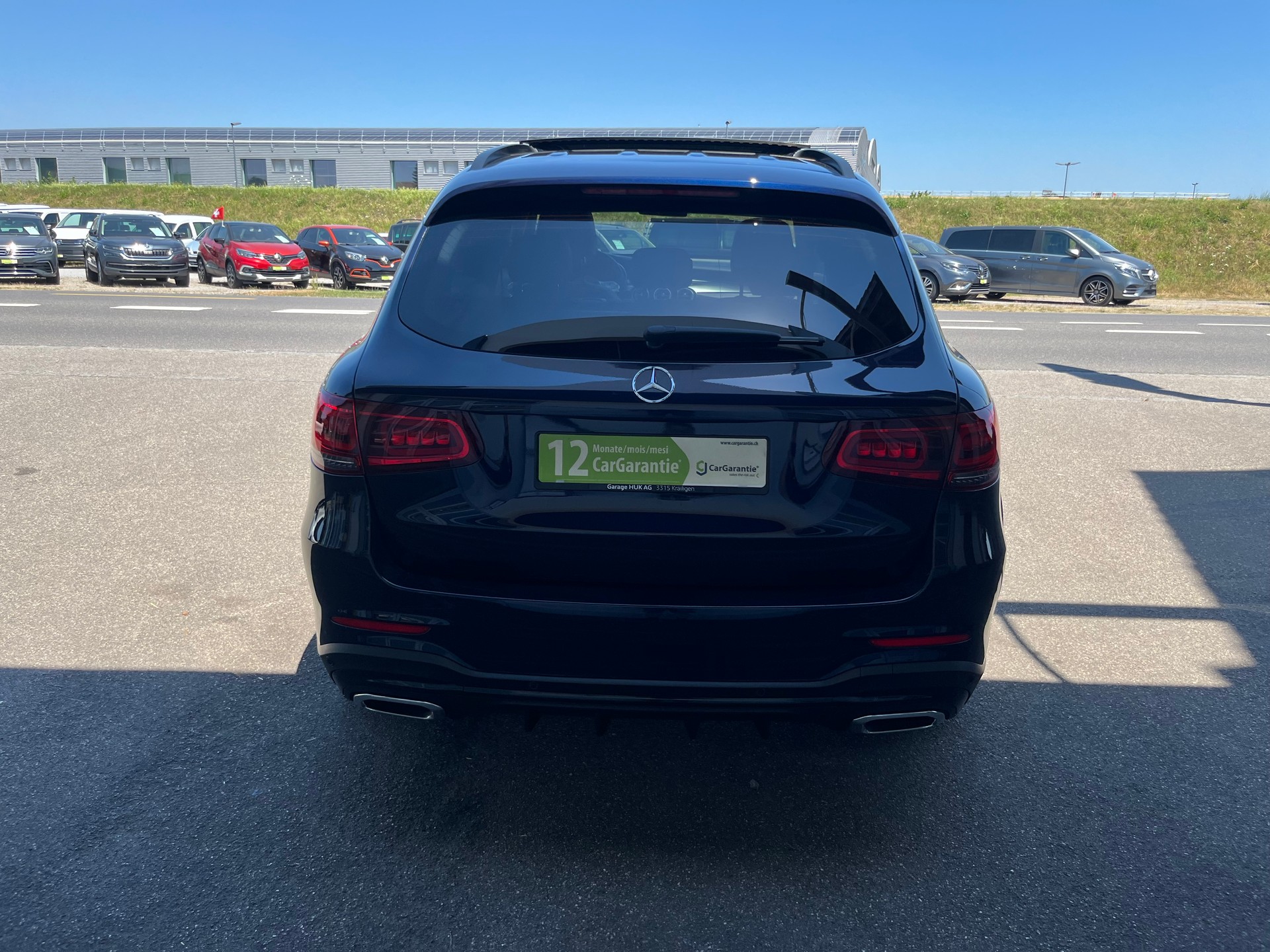 MERCEDES-BENZ GLC 200 AMG Line 4Matic 9G-Tronic+++TOP AUSTATTUNG+++-showroom-element-2