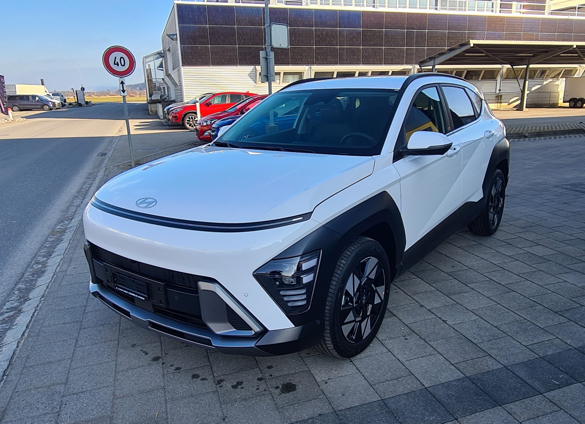 HYUNDAI Kona 1.6 GDi HEV Amplia DCT-image-8