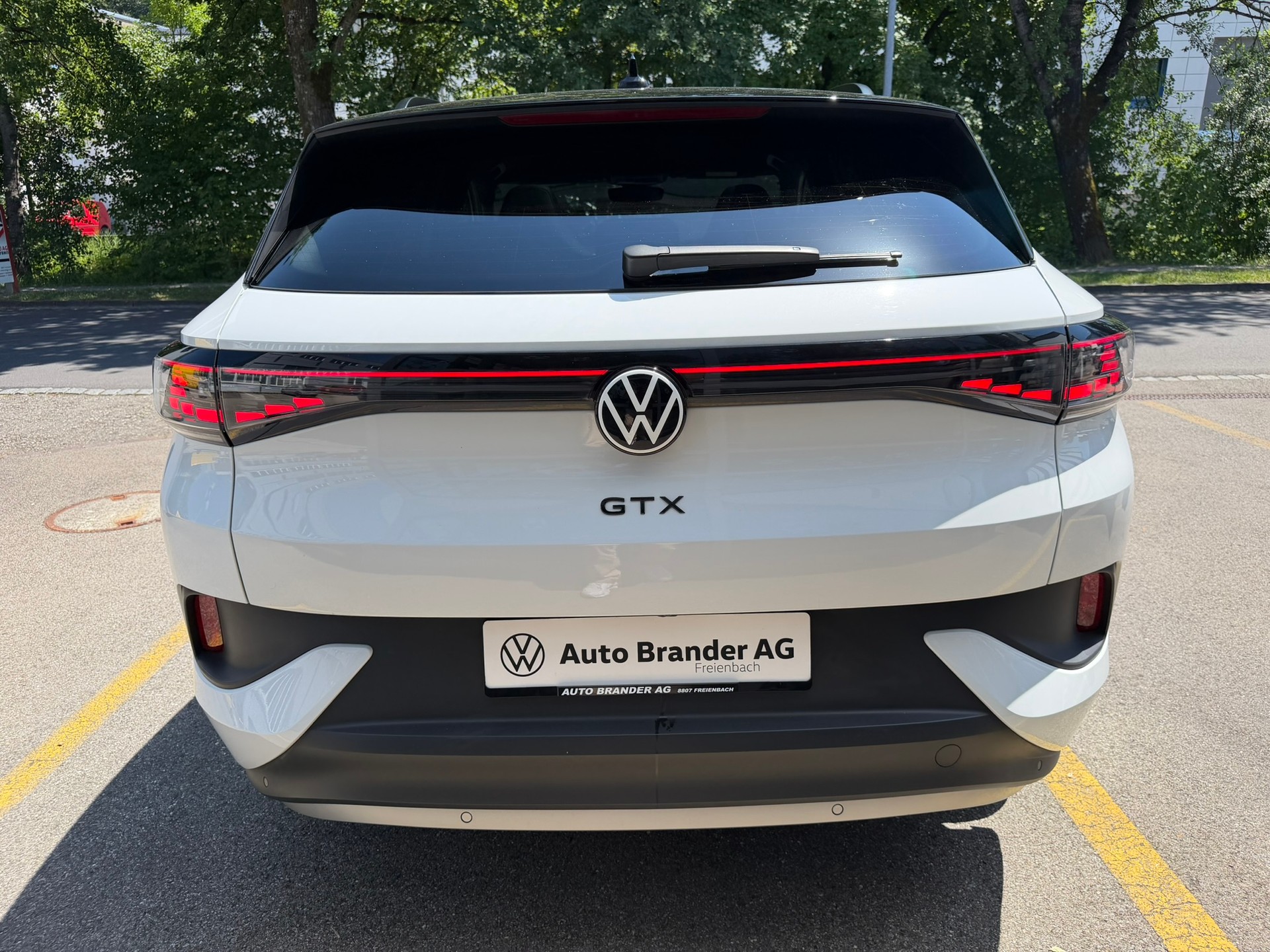 VW ID.4 GTX 77 kWh 4Motion-showroom-element-3