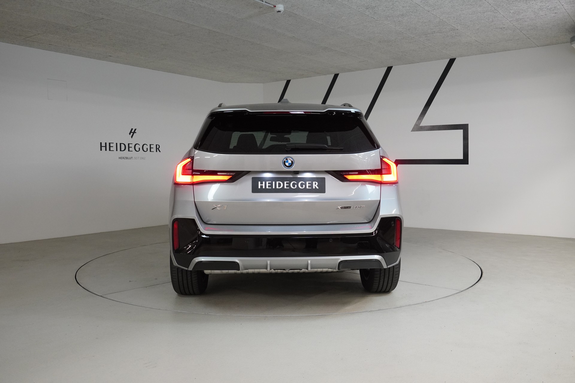BMW X1 xDrive 30e M Sport-image-5