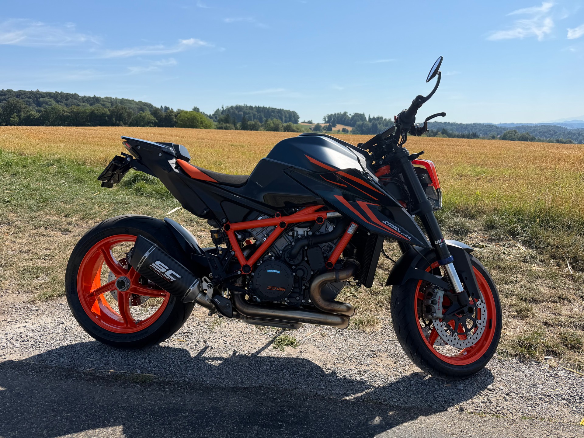 KTM 1290 Super Duke R EVO-image-0