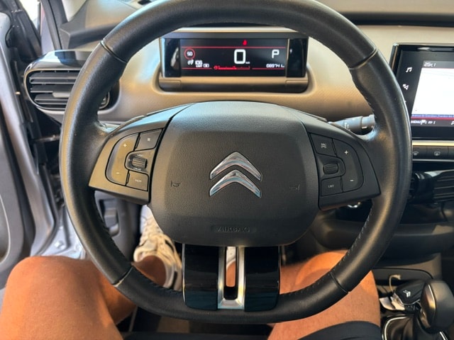 CITROEN C4 Cactus 1.5 Blue HDi Shine EAT6-image-8