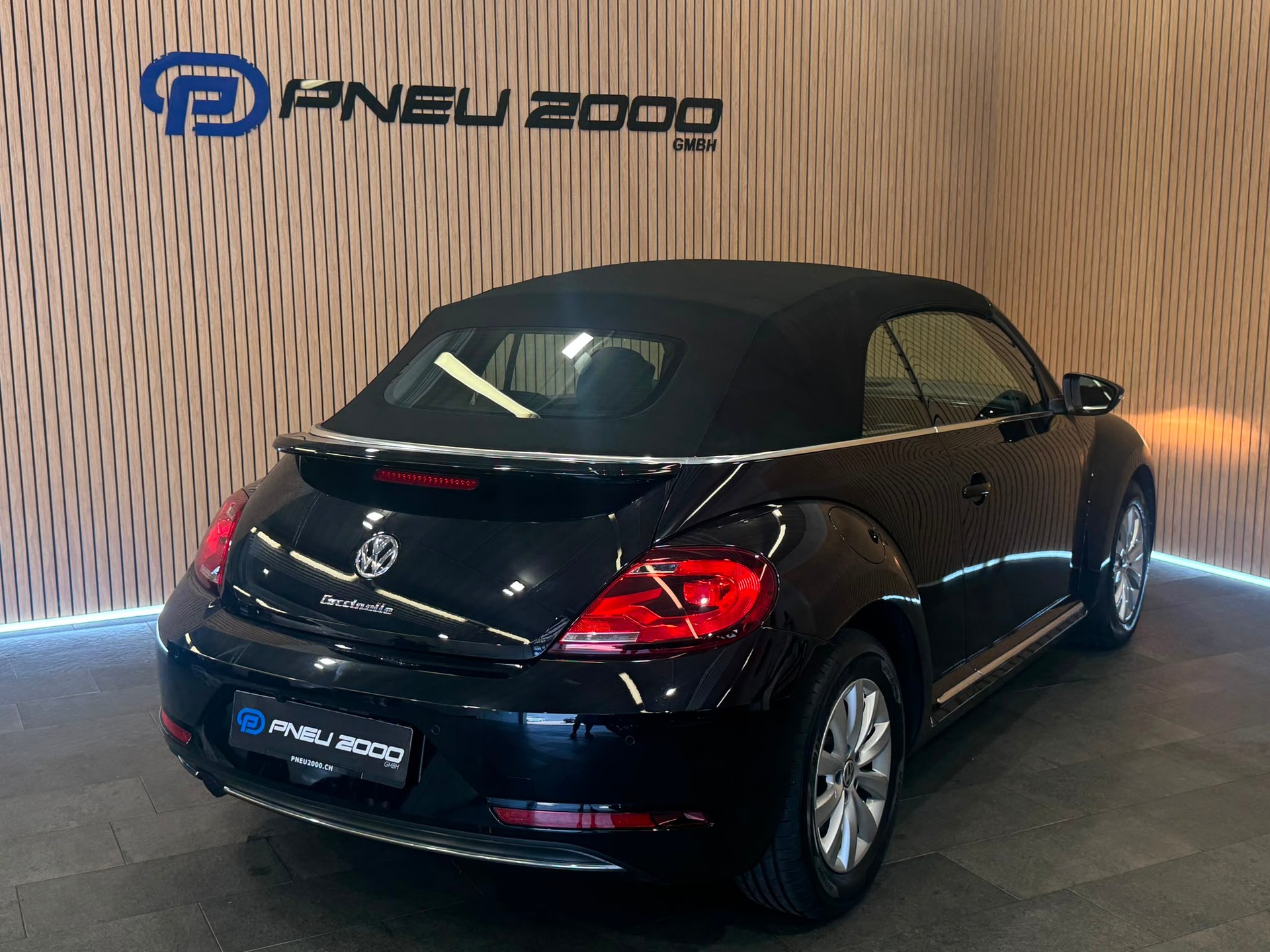 VW Beetle Cabriolet 1.2 TSI BMT Design DSG *CH*-image-6