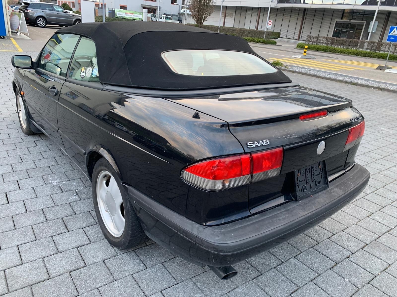 SAAB 900 SE 2.0i-16 Turbo-image-2