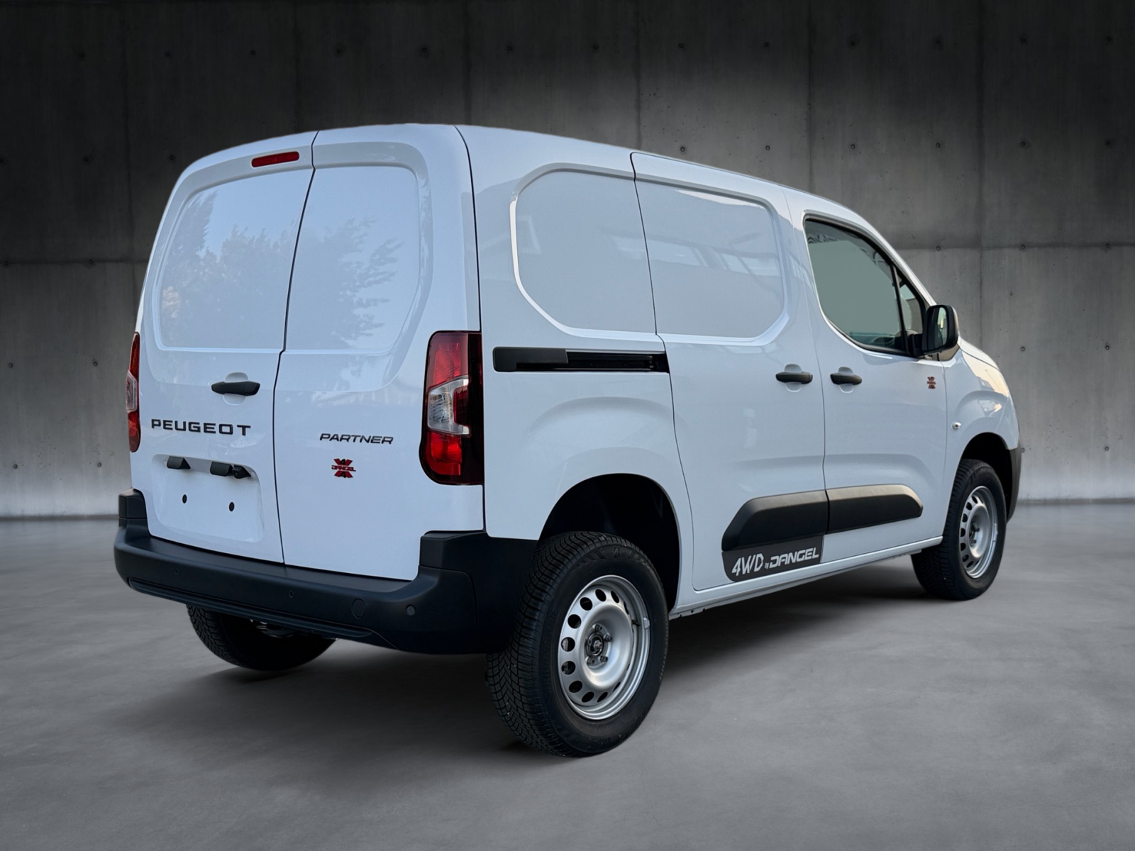 PEUGEOT Partner 1.5 Blue HDi Standard 1000kg 4x4 EAT8-image-4