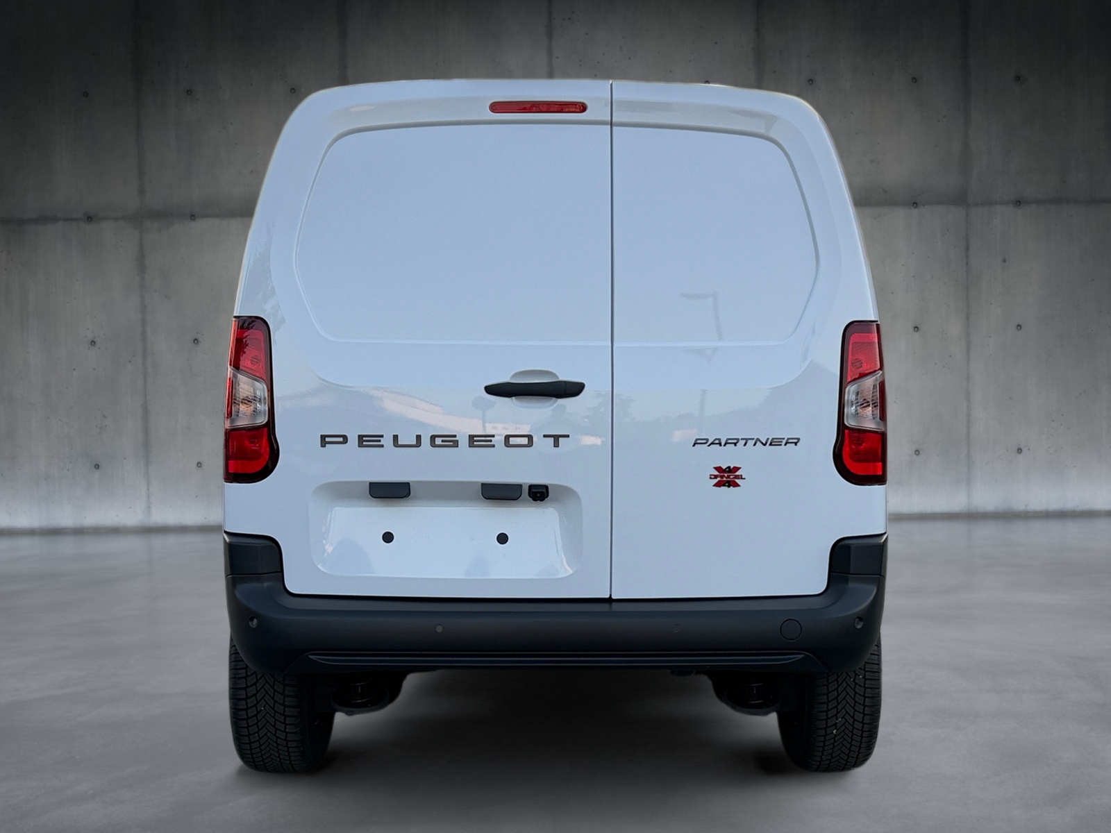 PEUGEOT Partner 1.5 Blue HDi Standard 1000kg 4x4 EAT8-showroom-element-2