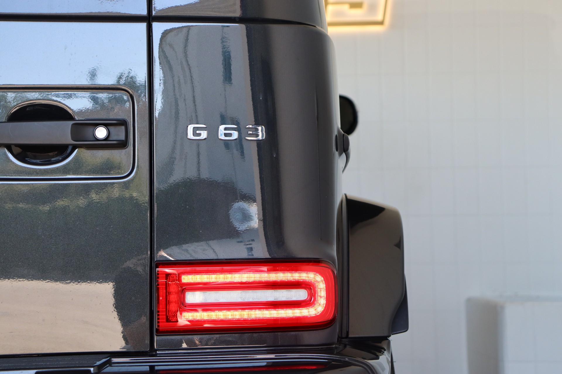 MERCEDES-BENZ G 63 AMG Speedshift Plus G-Tronic-image-11