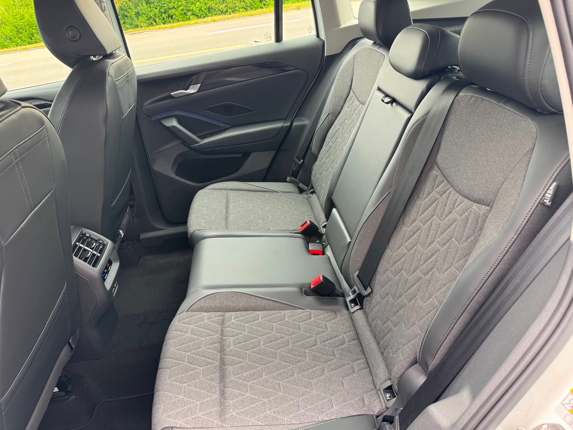 VW Tiguan 1.5 TSI evo2 eHybrid Life DSG-image-6