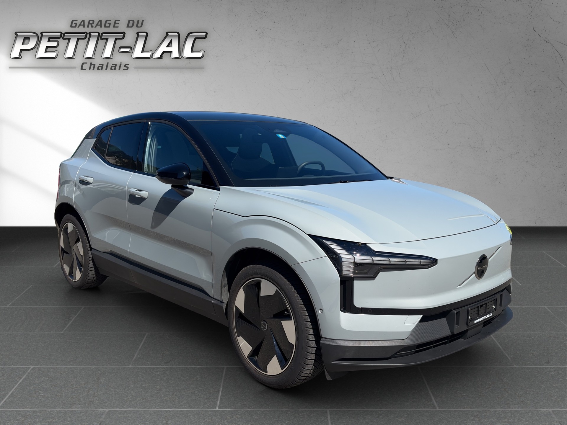 VOLVO EX30 E60 69kWh Twin Ultra