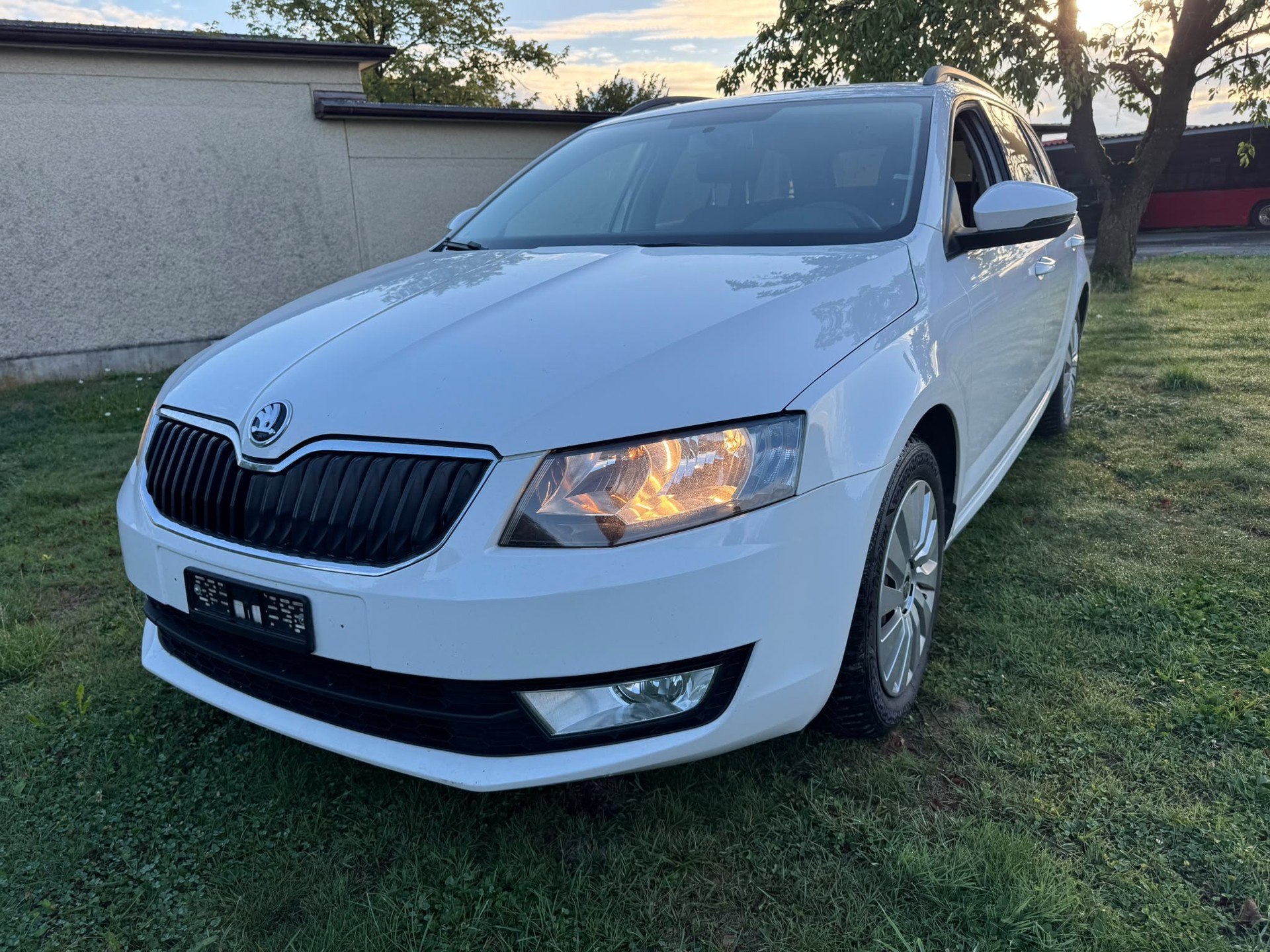 SKODA Octavia Combi 1.4 TSI Ambition DSG