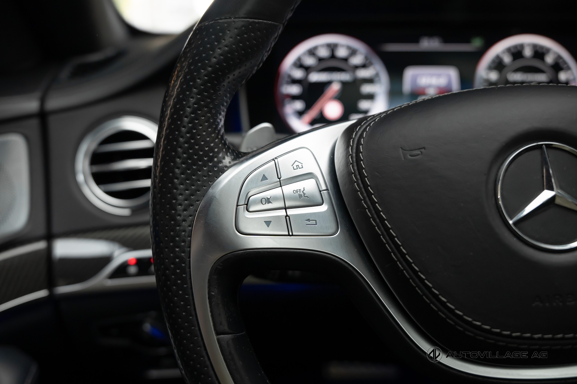 MERCEDES-BENZ S 63 AMG L 4Matic Speedshift MCT-image-18