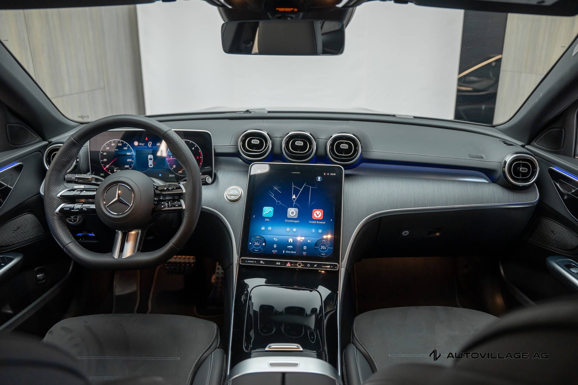 MERCEDES-BENZ C 220 d 4 Matic-showroom-element-3