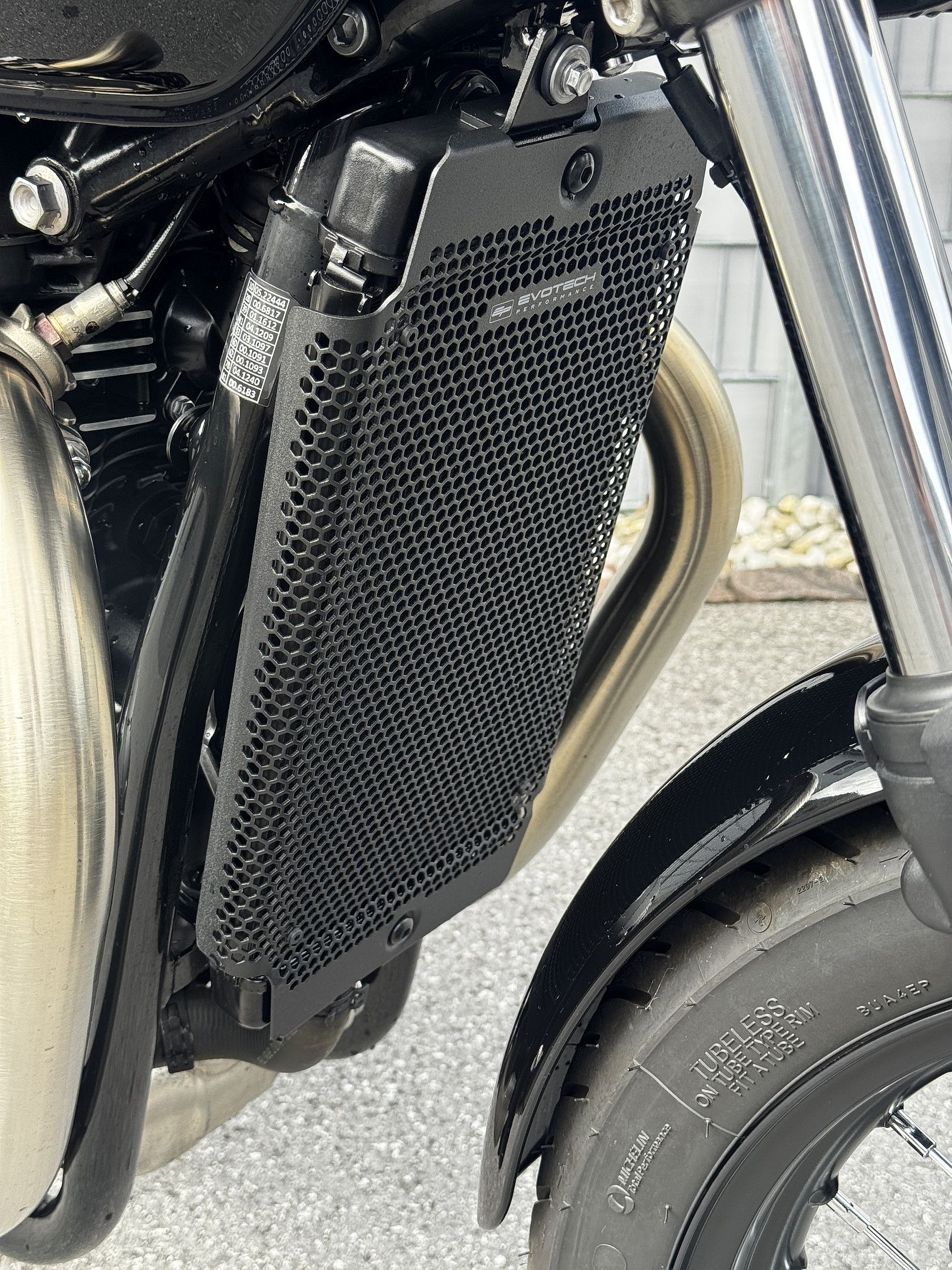 TRIUMPH Bonneville 900 T 100 (35kW)-image-11