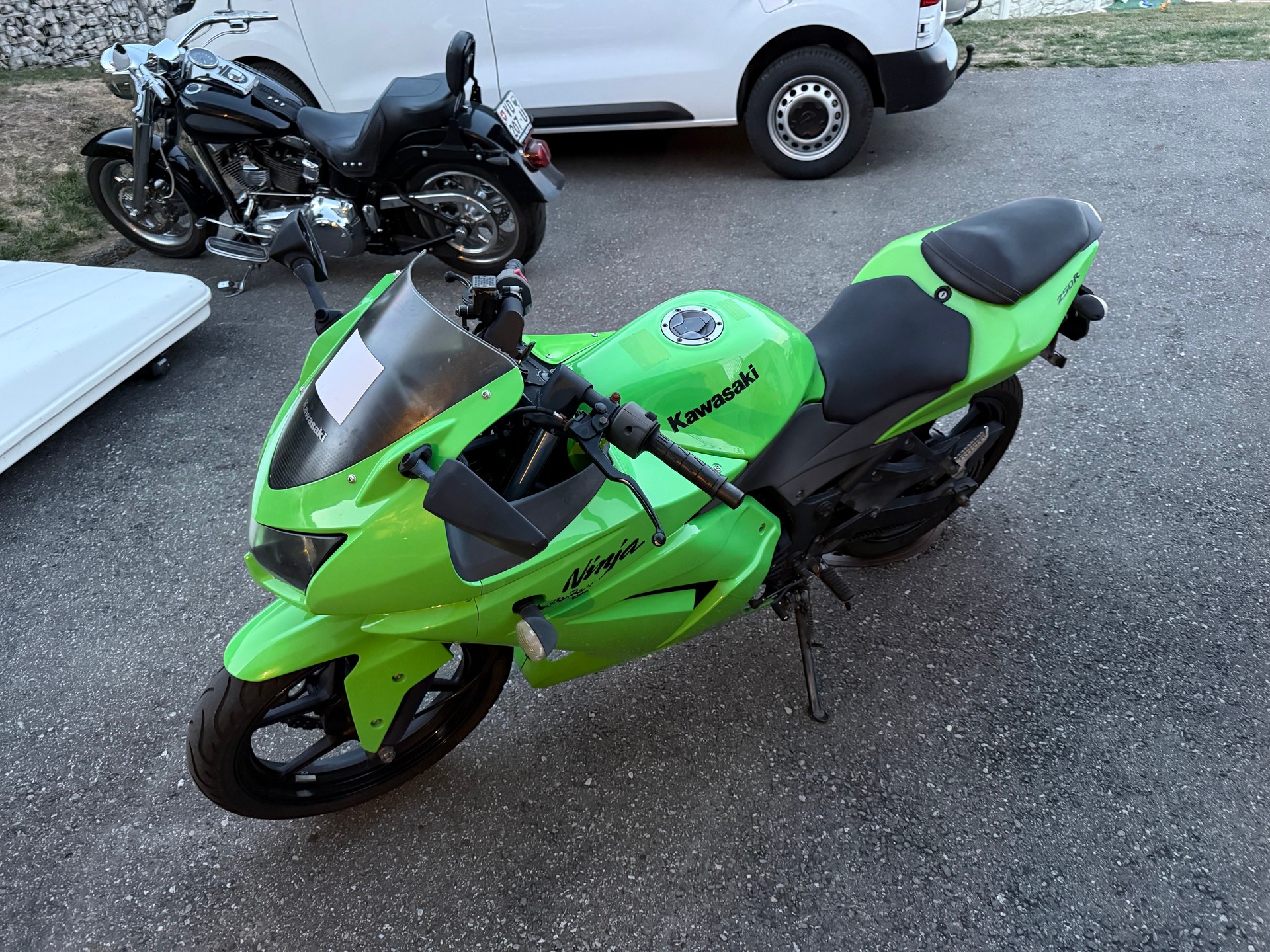 KAWASAKI Ninja 250 R-image-1