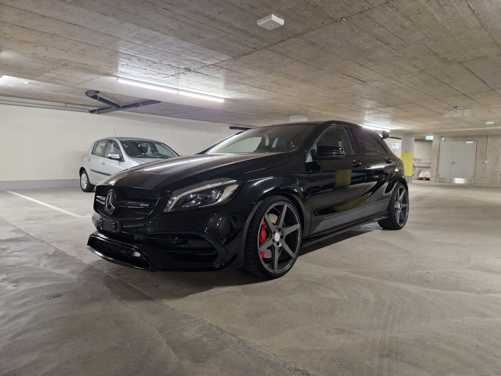 MERCEDES-BENZ A 45 AMG 4m