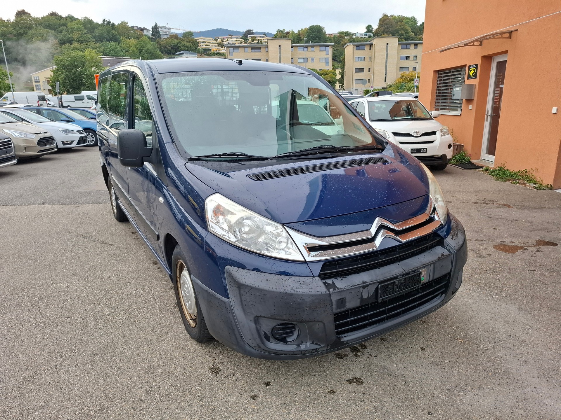 CITROEN Jumpy 2.0 HDi L2H1 Exclusive-image-2