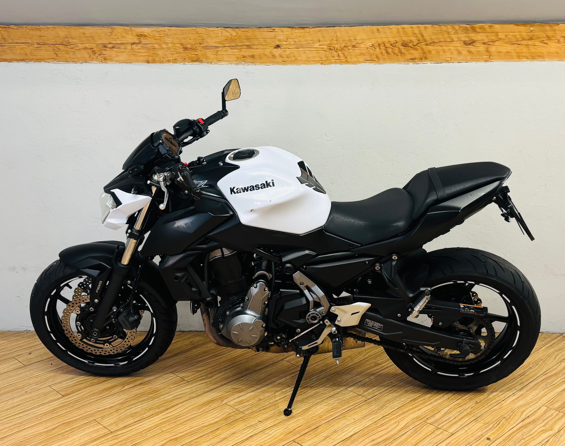 KAWASAKI Z 650 ABS-image-5