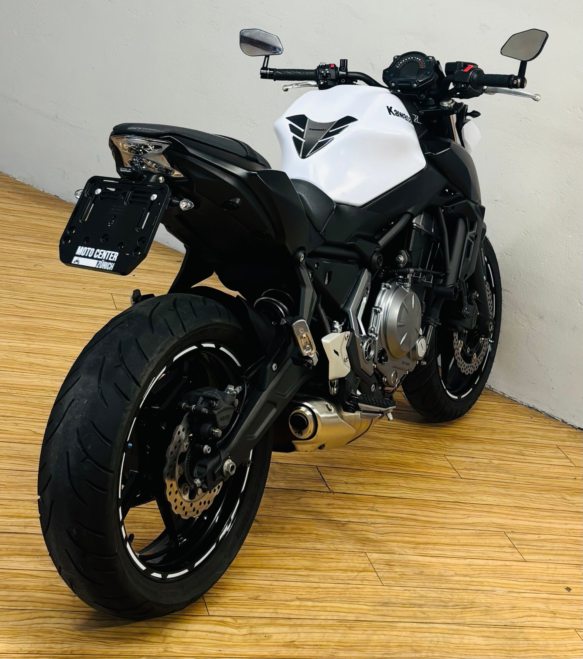 KAWASAKI Z 650 ABS-image-2