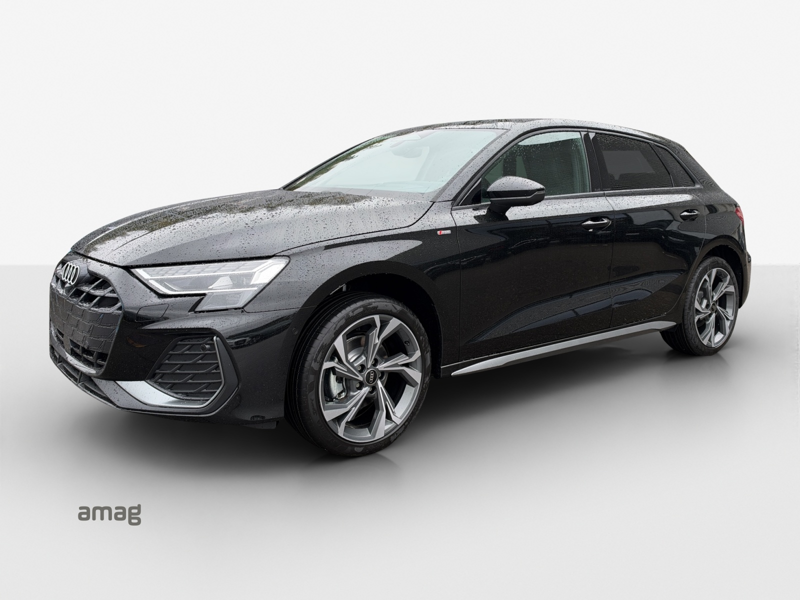 AUDI A3 Sportback TFSI 110 kW S line Attraction S tronic