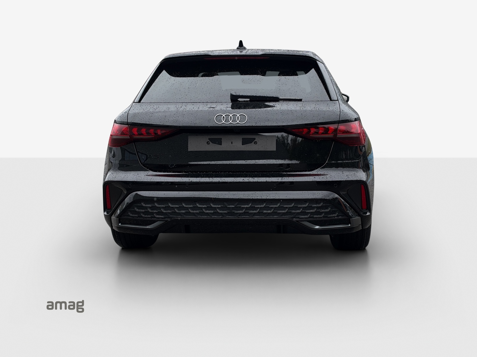 AUDI A3 Sportback TFSI 110 kW S line Attraction S tronic-showroom-element-3
