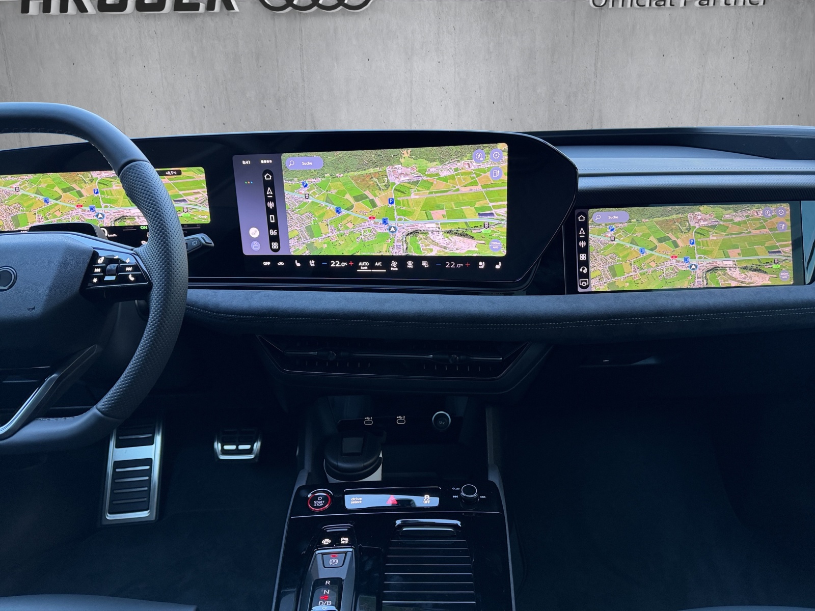 AUDI A6 Avant e-tron quattro-image-11