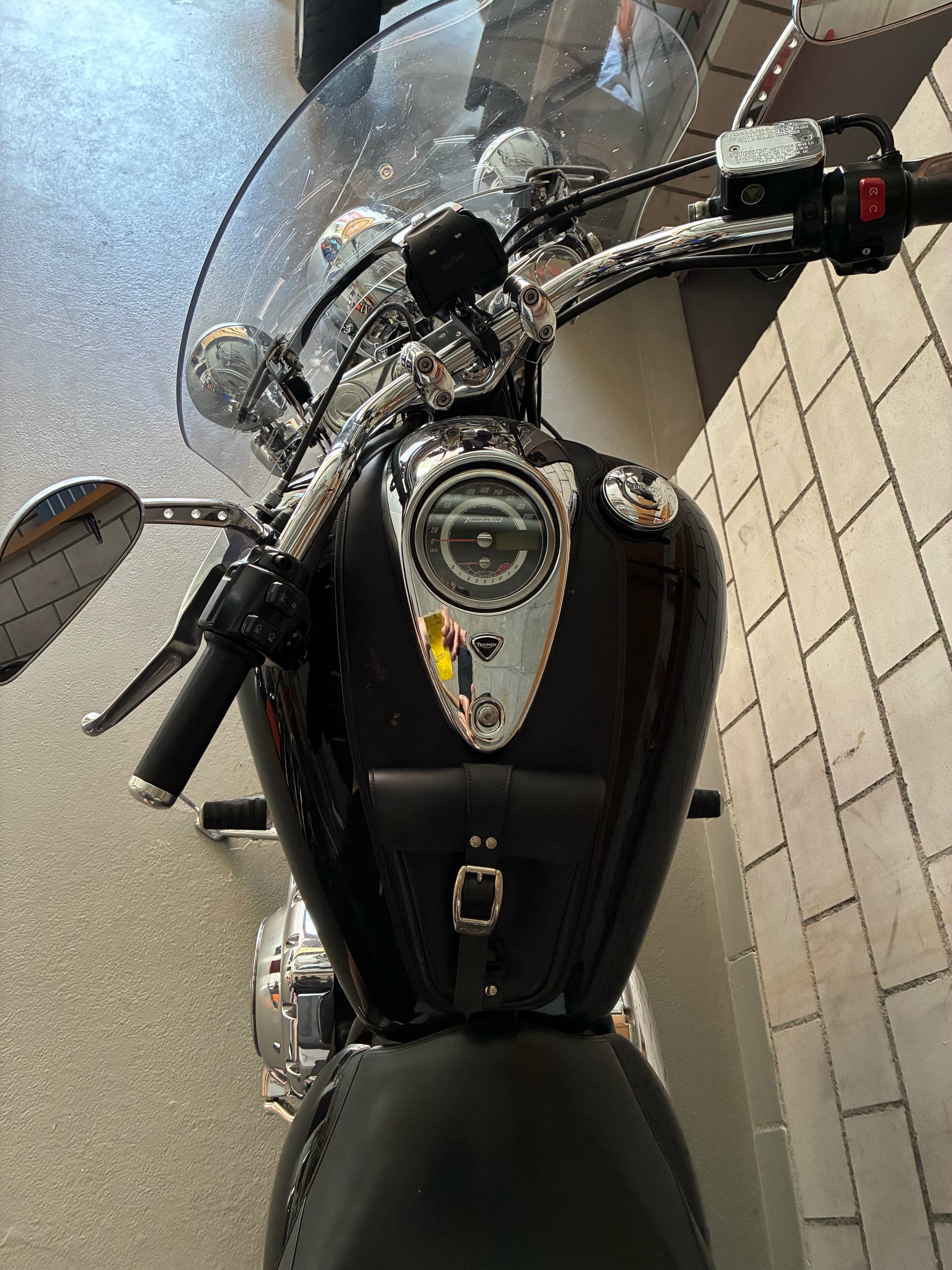 TRIUMPH Thunderbird 1600 ABS-image-2