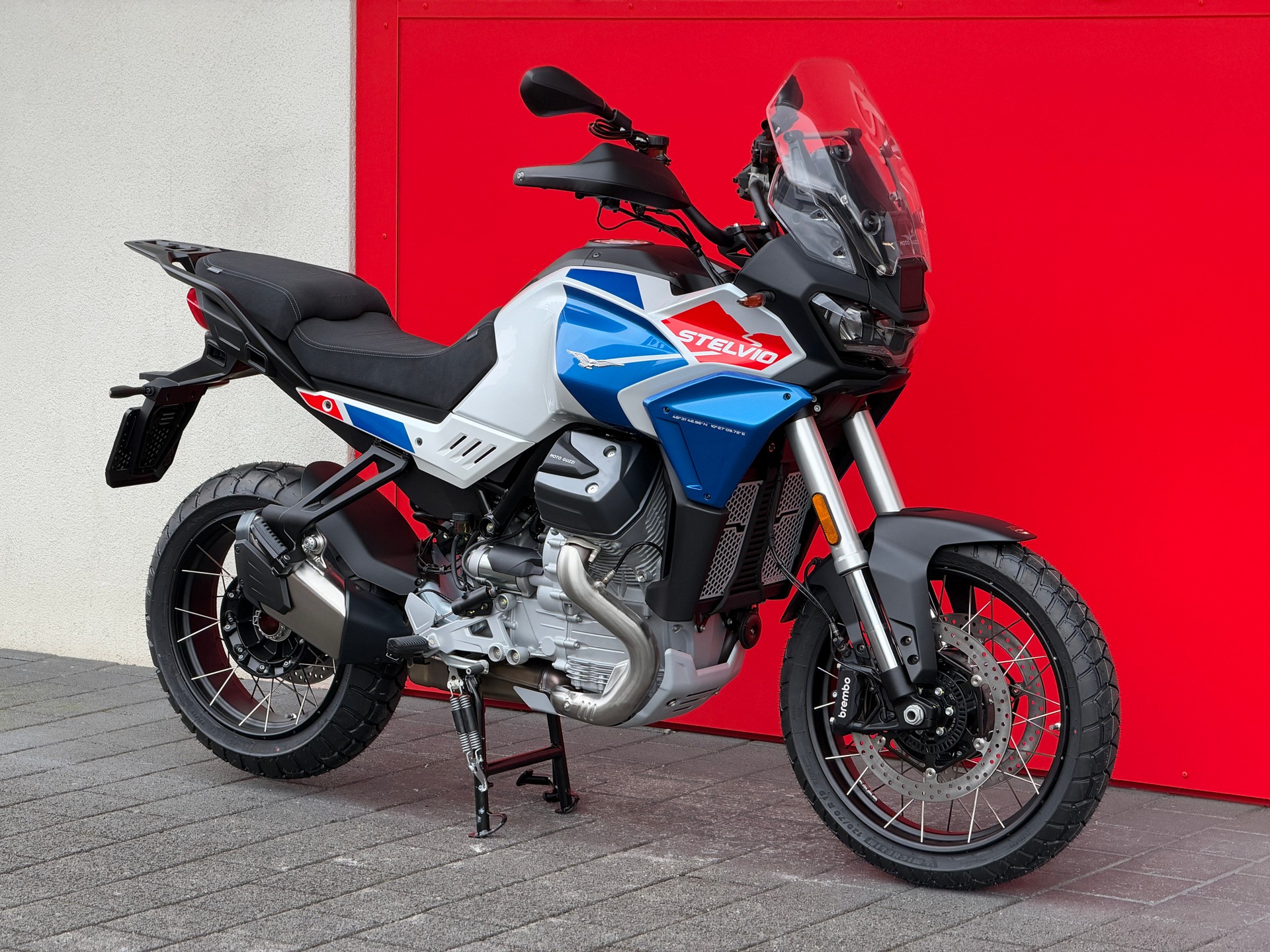 MOTO GUZZI Stelvio 1000 Ducento Tributo E5+-image-12