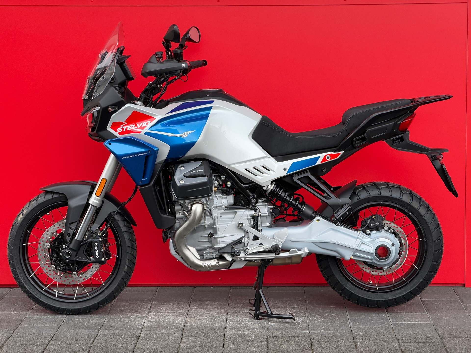 MOTO GUZZI Stelvio 1000 Ducento Tributo E5+-image-2