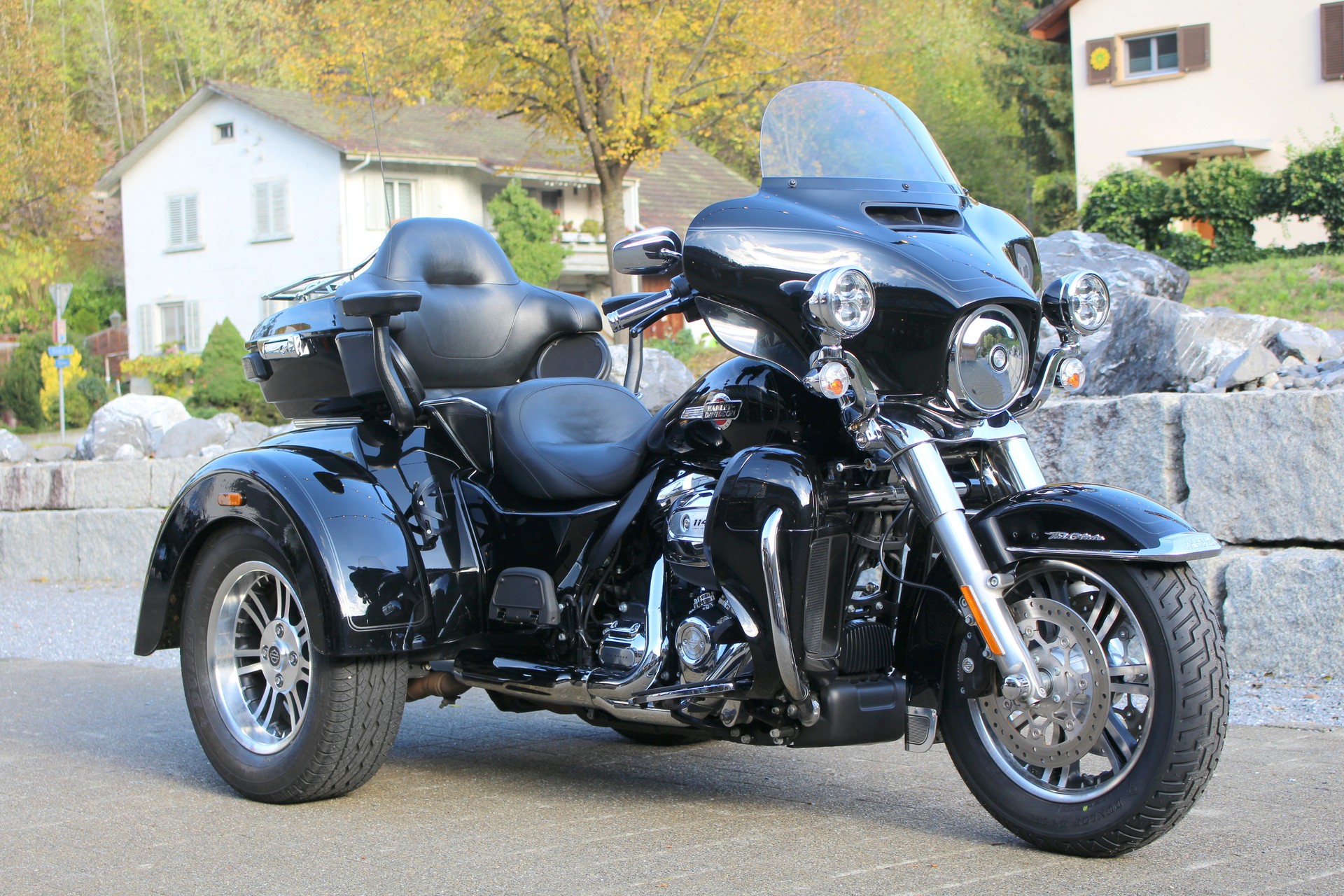HARLEY-DAVIDSON FLHTCUTG Tri Glide Ultra 114-image-0