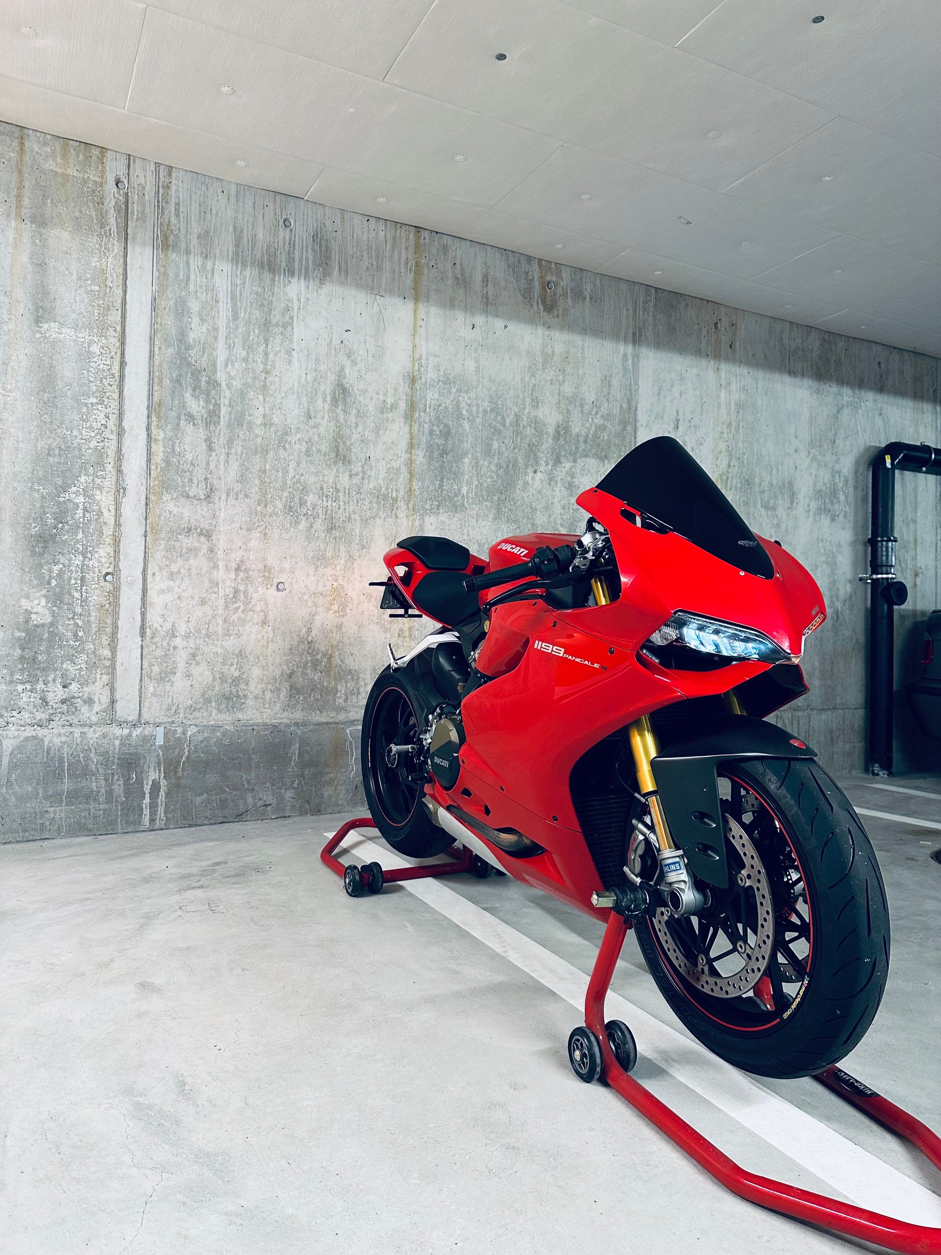 DUCATI Panigale 1199 S ABS-image-2