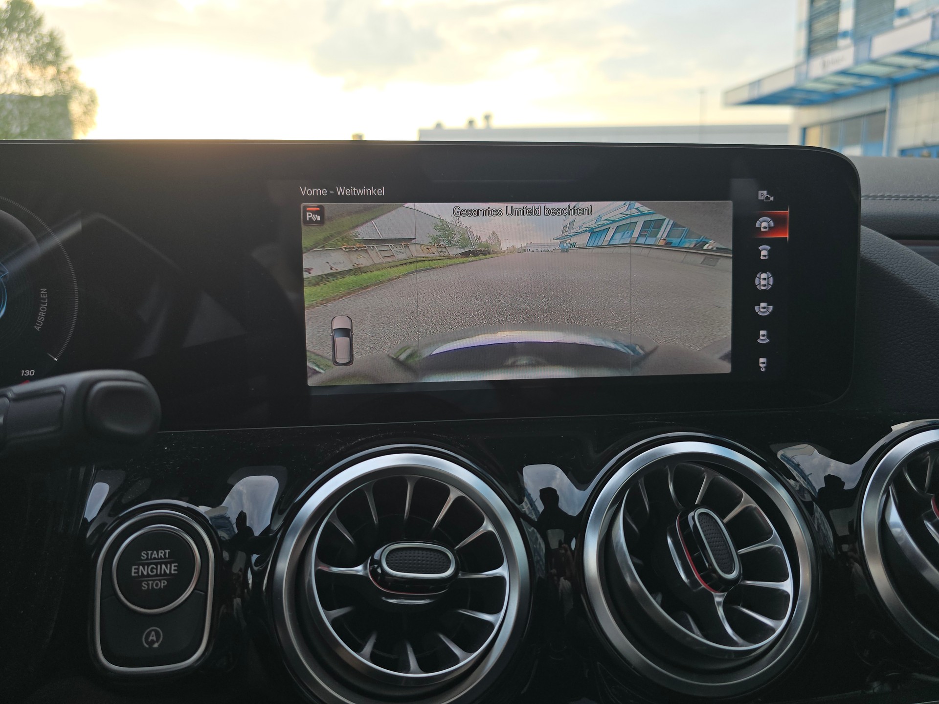 MERCEDES-BENZ B 200 Night Star AMG Line 7G-DCT-image-17