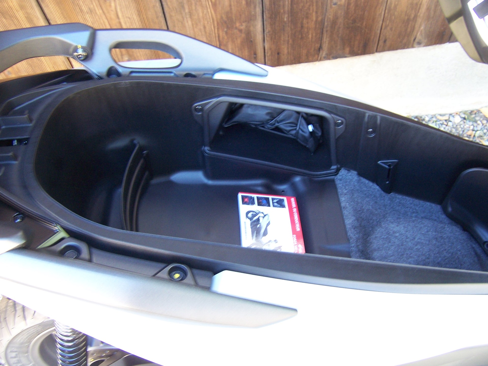 HONDA NSS 350 Smart Top Box-image-4
