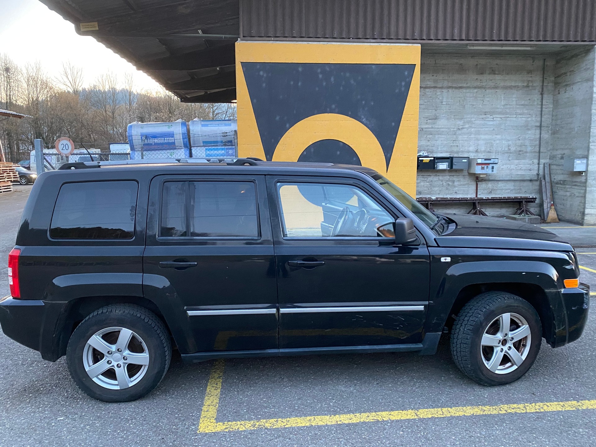 JEEP Patriot 2.4 Limited CVT-image-2