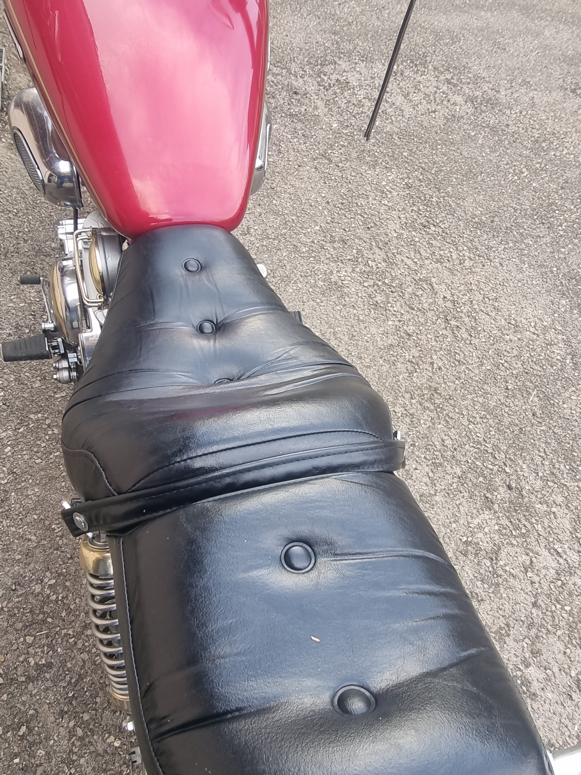 YAMAHA XV 750 SE Virago-image-1