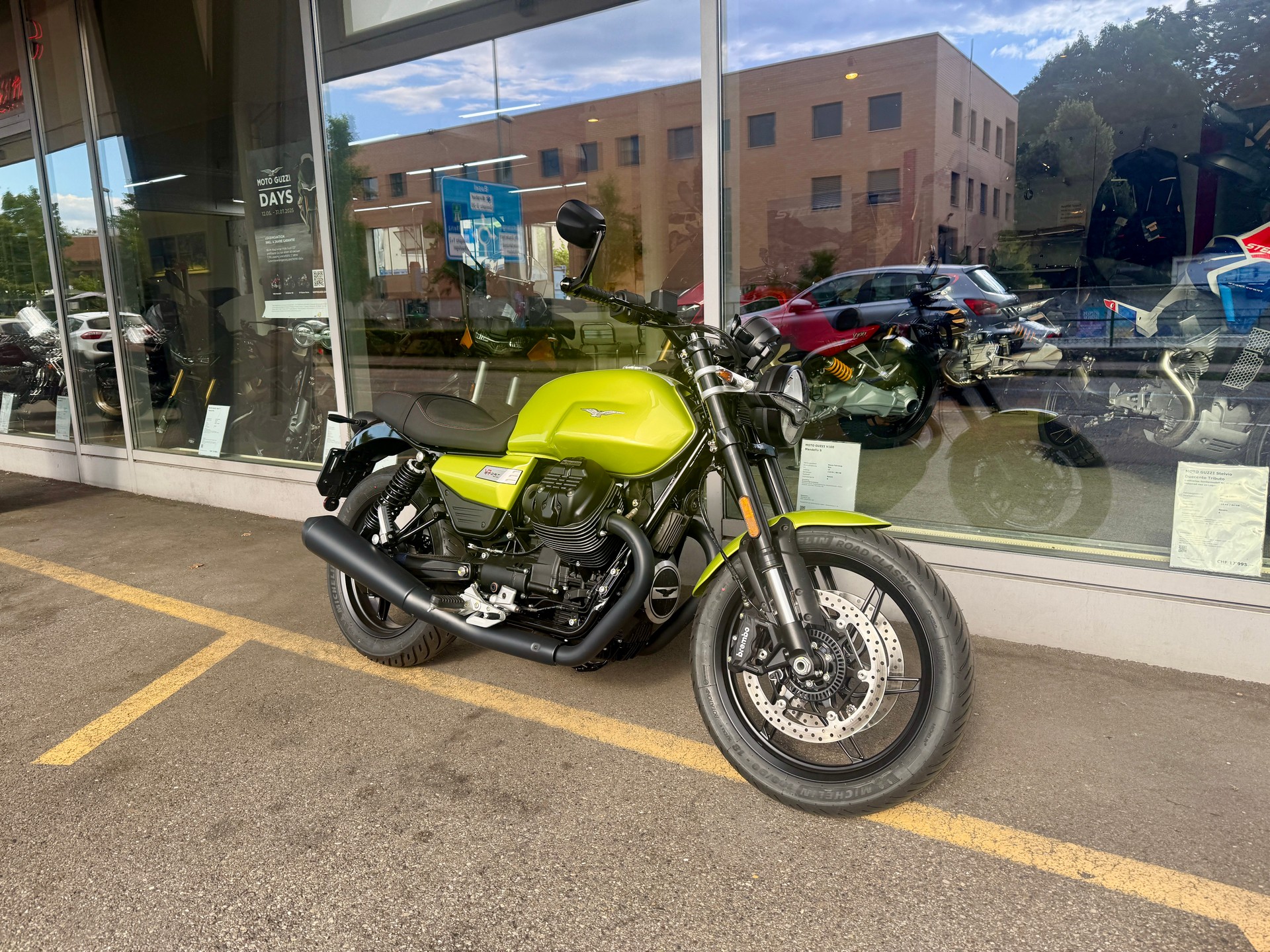 MOTO GUZZI V7 Sport-image-0