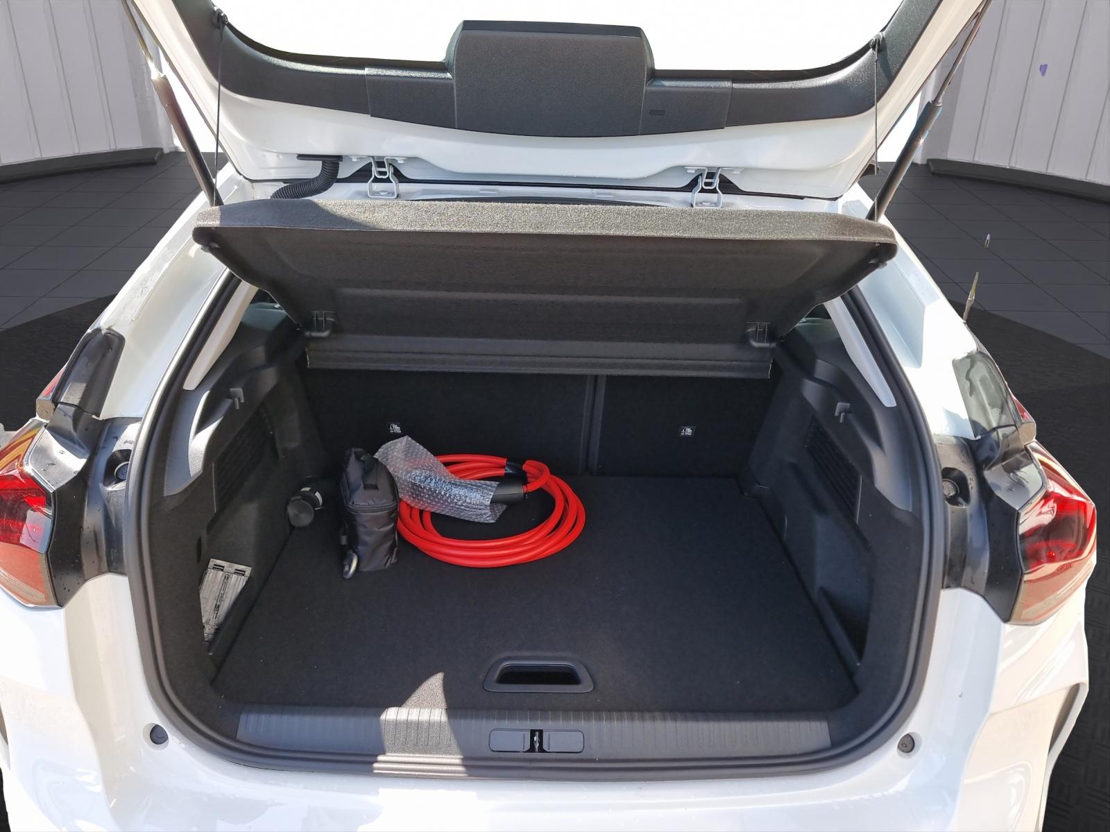 CITROEN e-C4 Swiss Edition-image-11