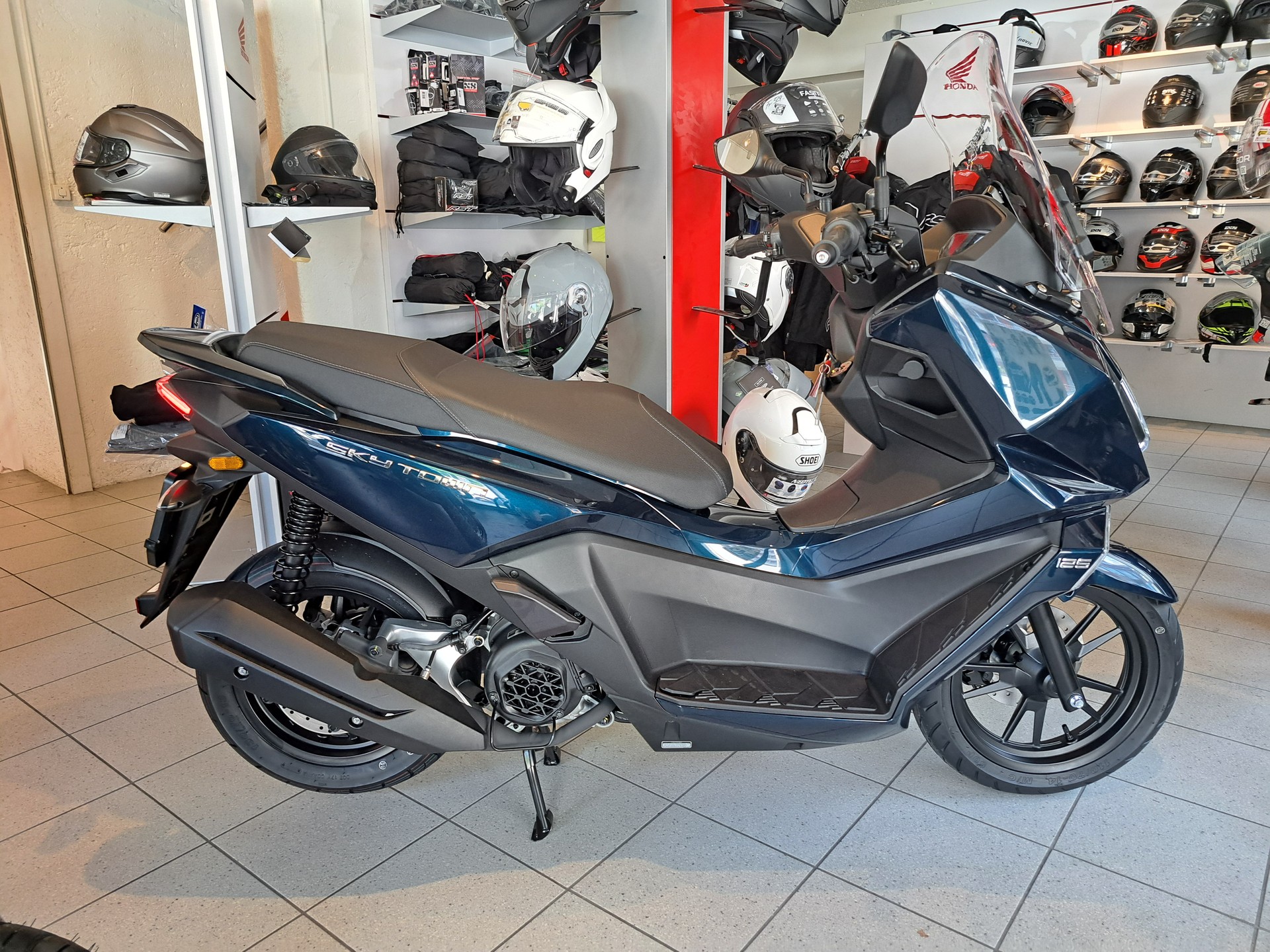 KYMCO Sky Town 125-image-5