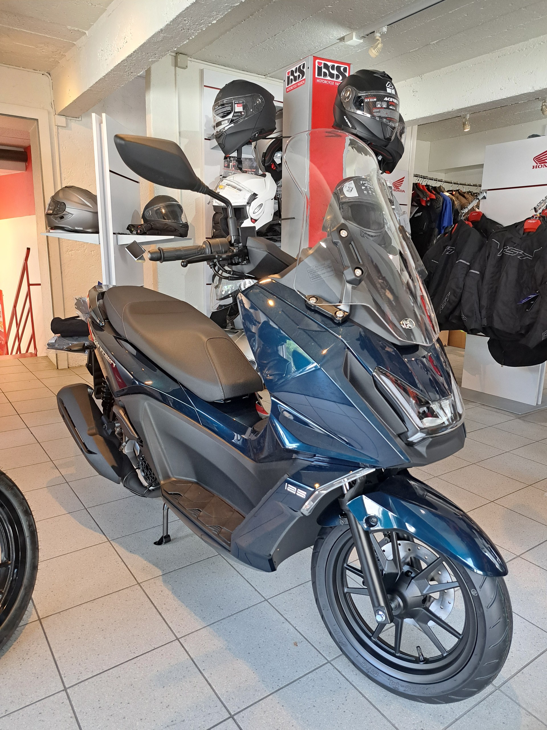 KYMCO Sky Town 125-image-1