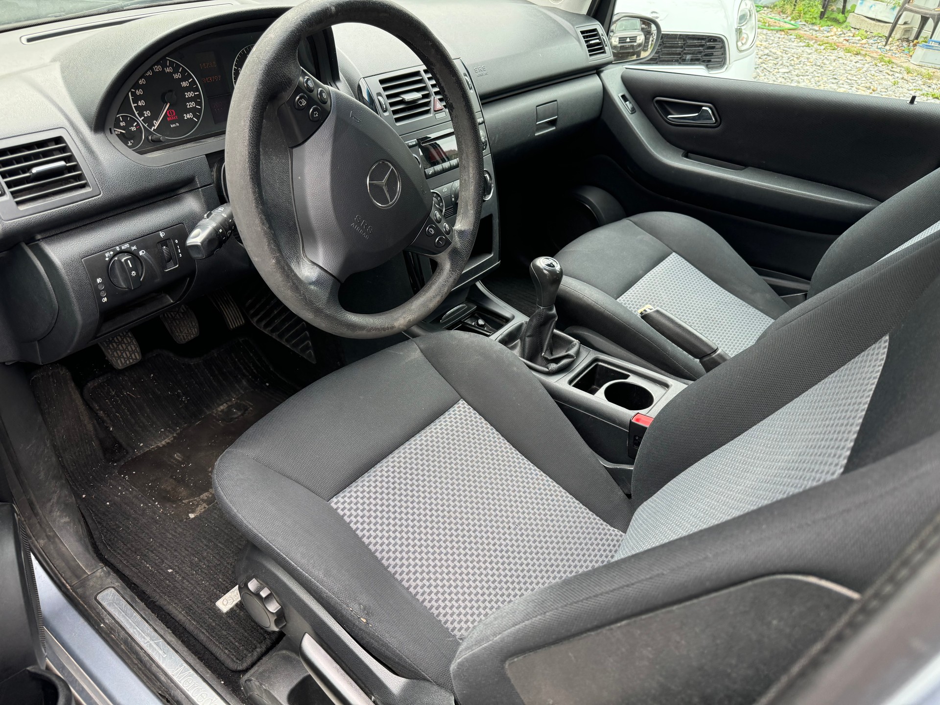 MERCEDES-BENZ A 150 Classic My first star-image-7
