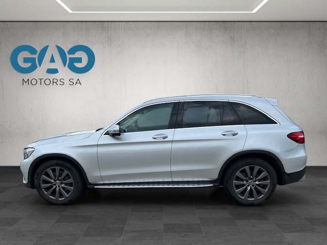 MERCEDES-BENZ GLC 250 Exclusive 4Matic 9G-Tronic-showroom-element-2