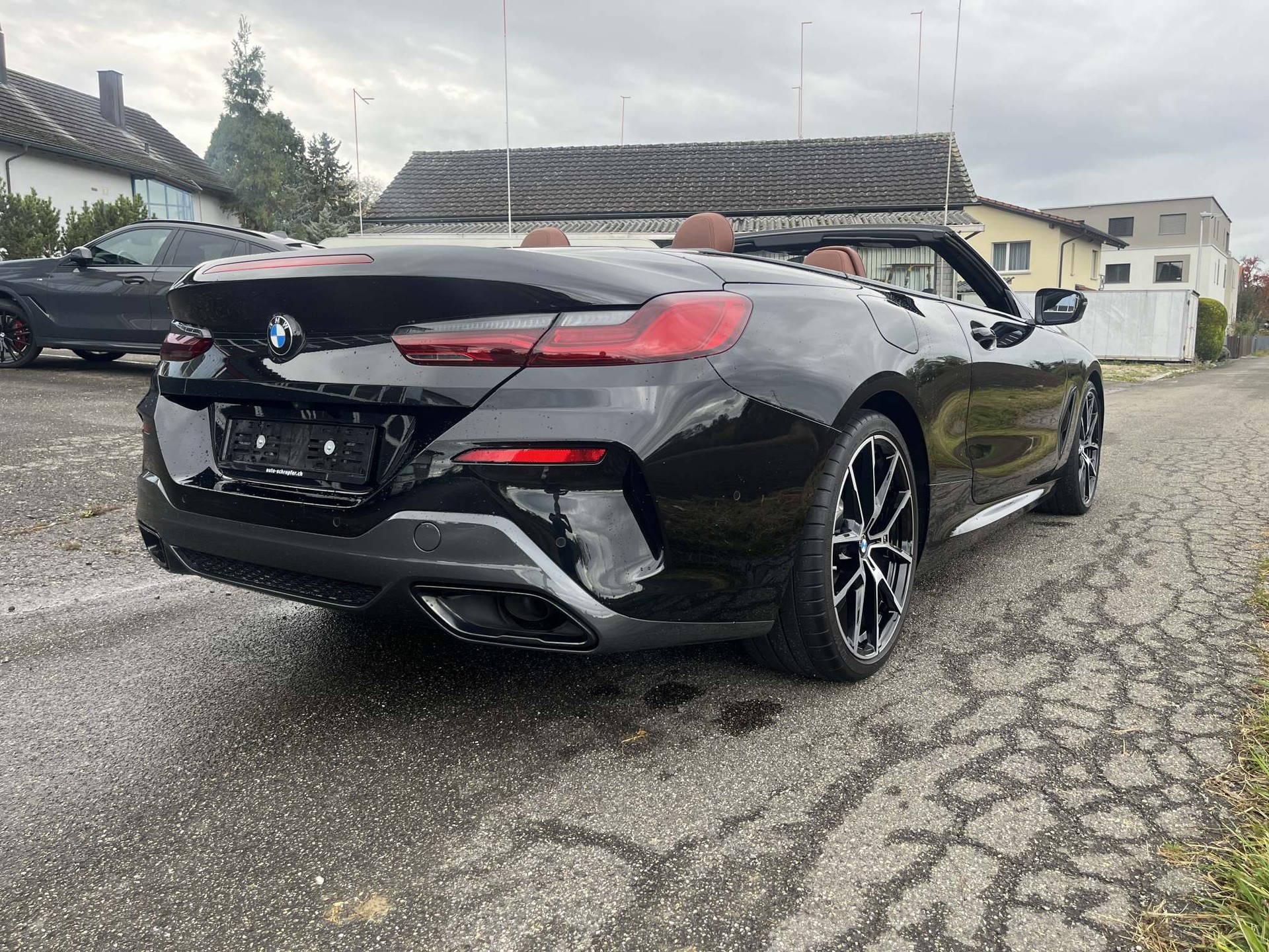 BMW 840i xDrive Cabriolet-image-4