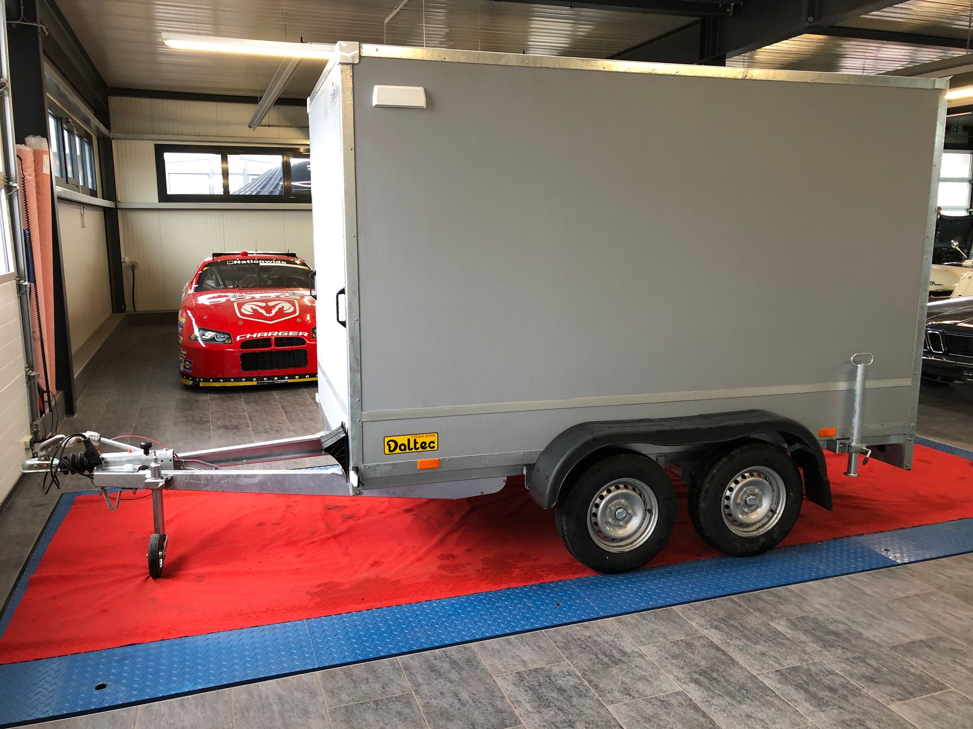 TOMPLAN T3500T 2700 Rampe+Servicetüre-showroom-element-1