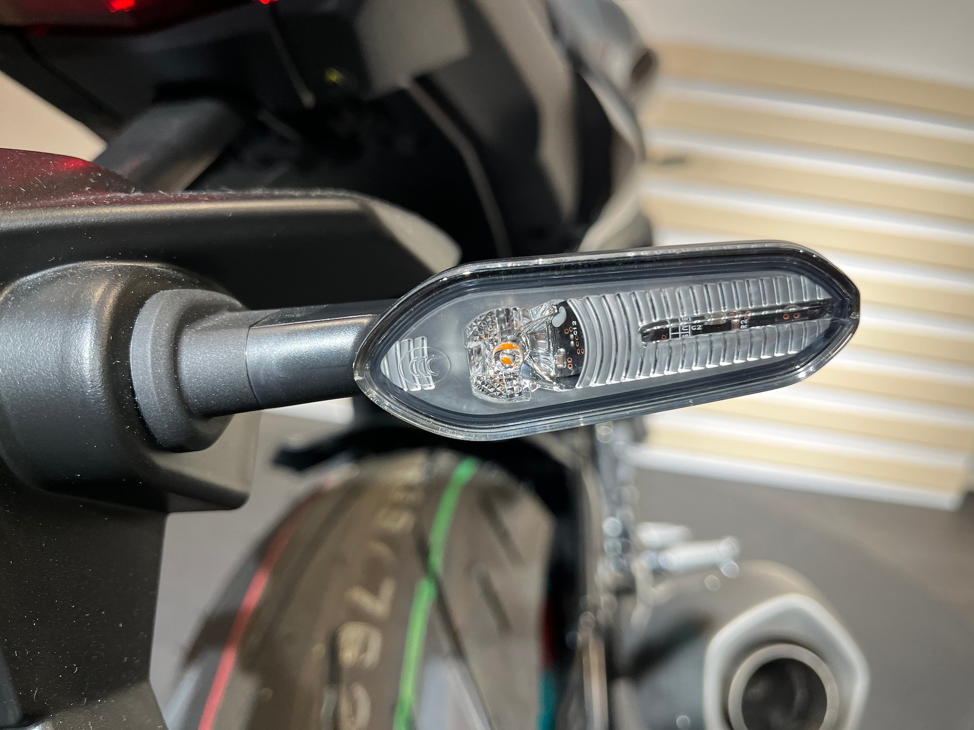 YAMAHA MT-10-image-12