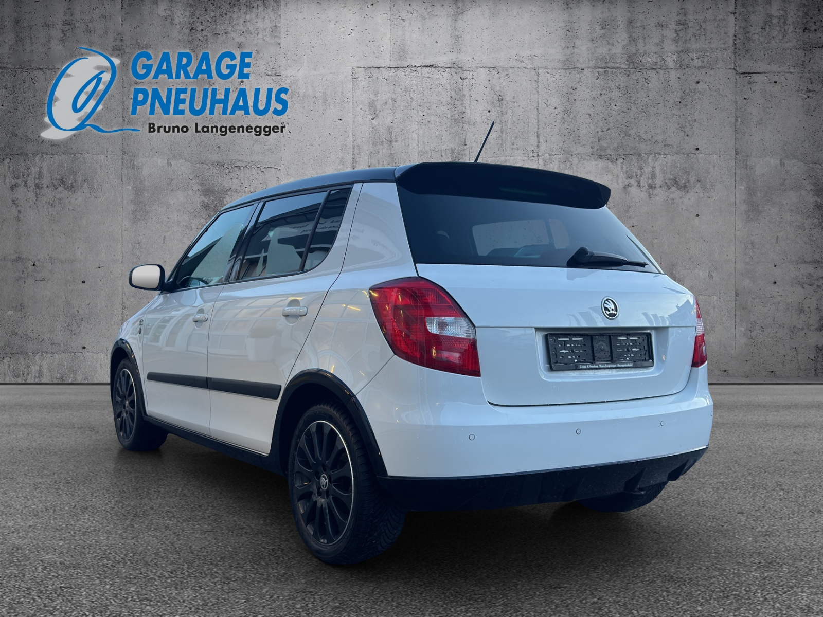 SKODA Fabia 1.2 TSI Ambition Plus-image-4
