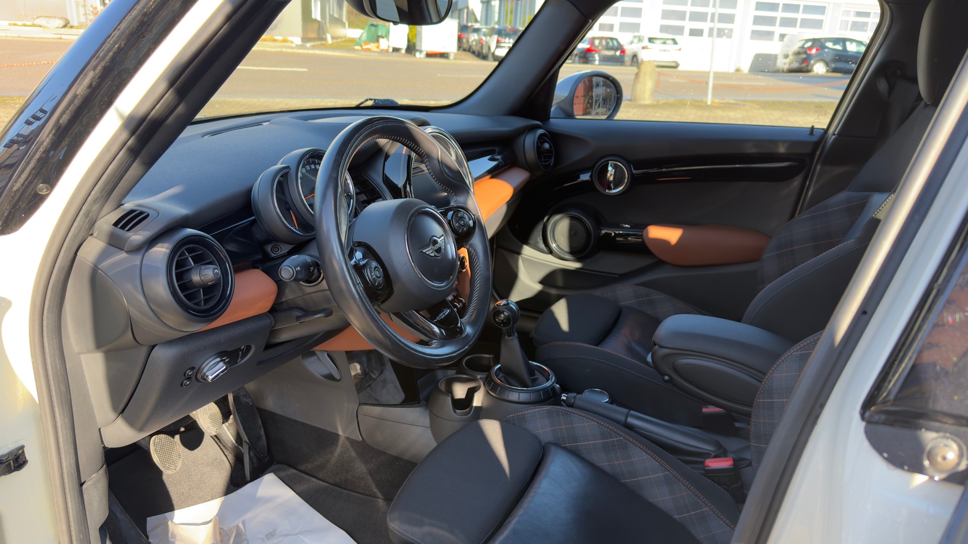MINI Cooper SD-image-8